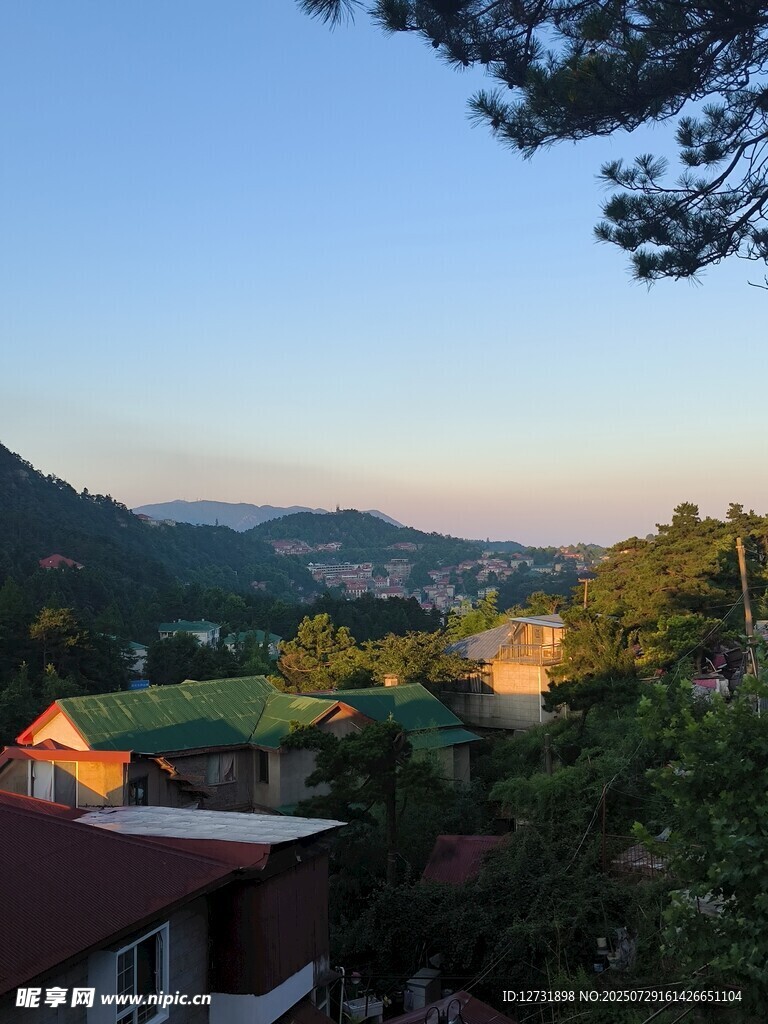山间村落美景 美丽的牯岭