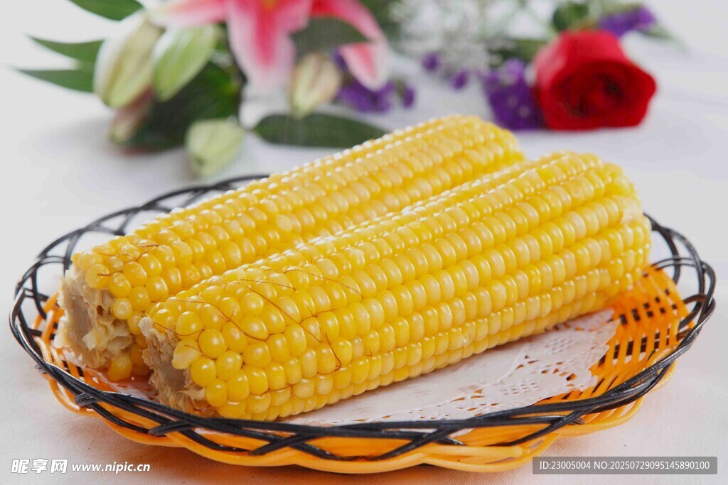 盘中鲜玉米