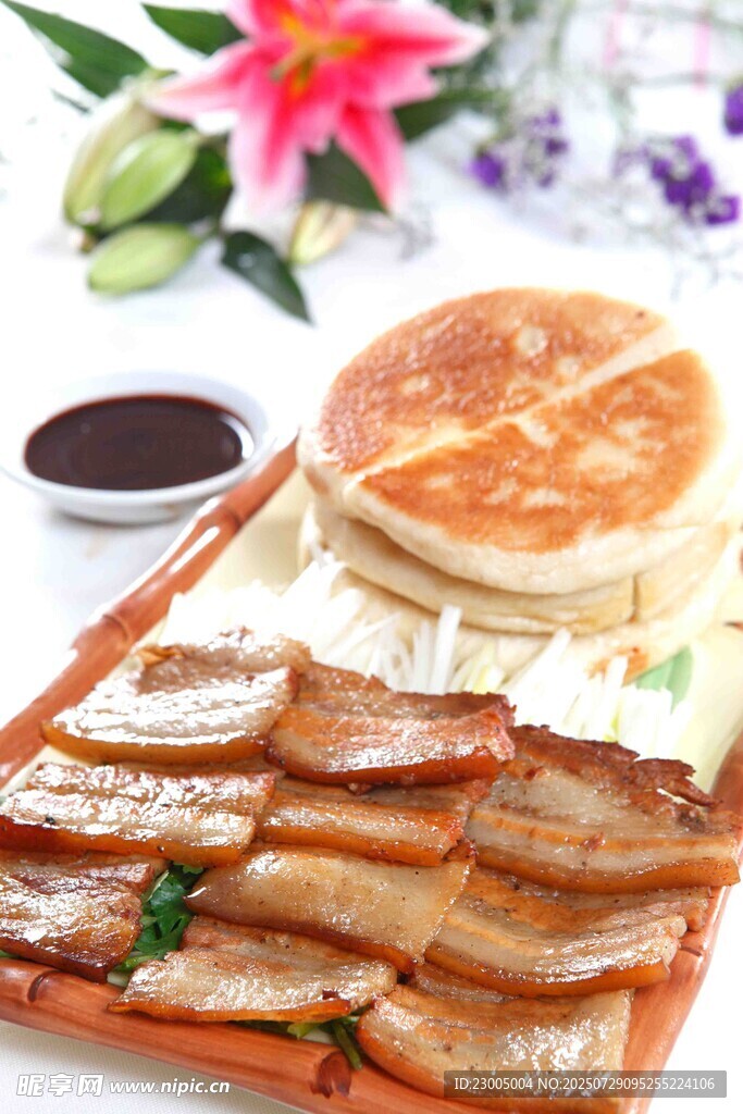 美味五花肉夹馍