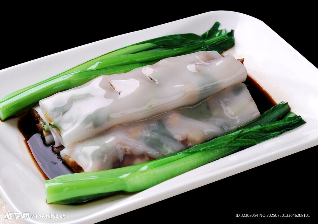 美味肠粉配青菜