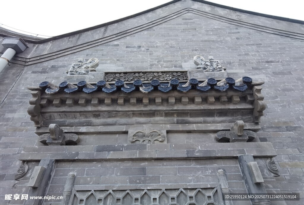 中式古建筑屋檐装饰细节