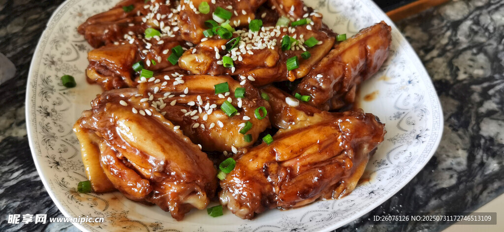 美味红烧鸡翅