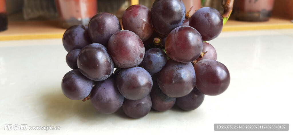 紫皮葡萄特写