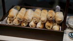 美味卷类食物整齐摆放