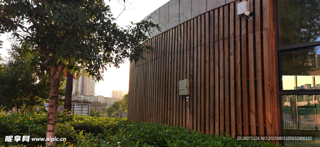 现代木质建筑外观景观