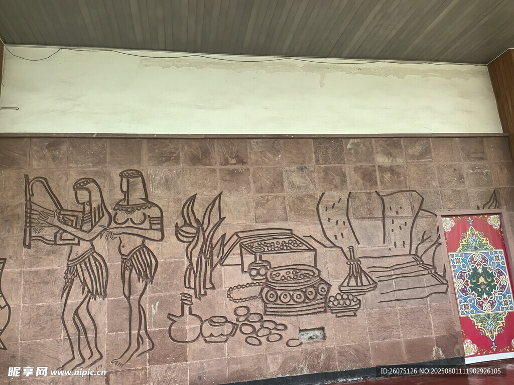 古老神秘的动物图案壁画