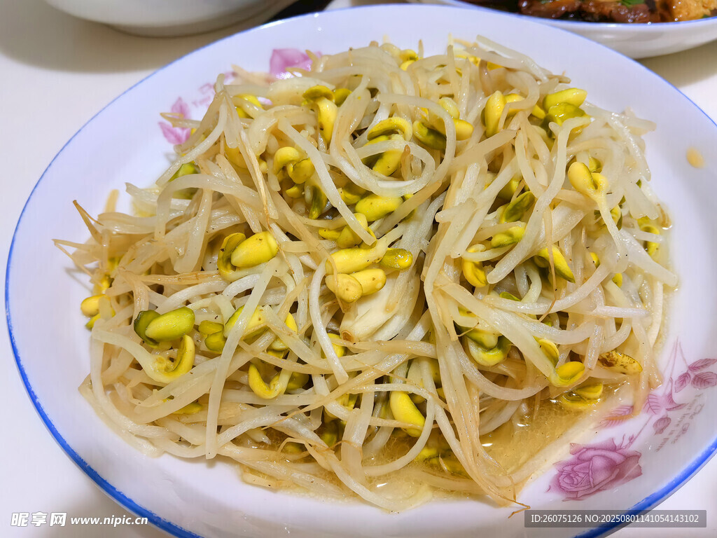 清炒黄豆芽