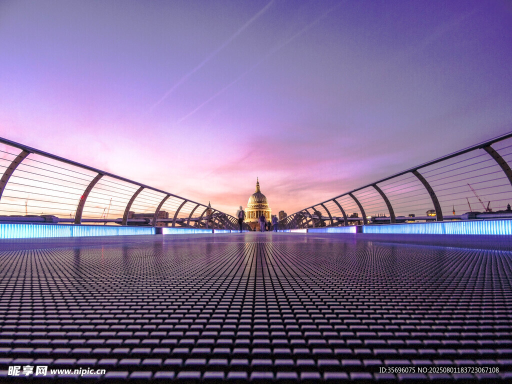 梦幻都市夜景拱形建筑