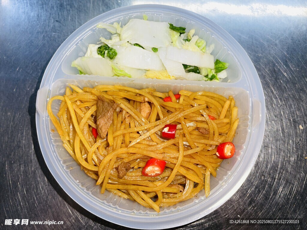 土豆丝炒肉
