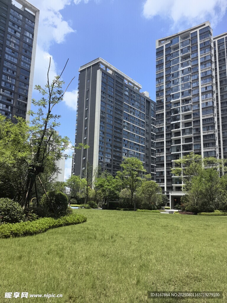 现代都市高层住宅景观
