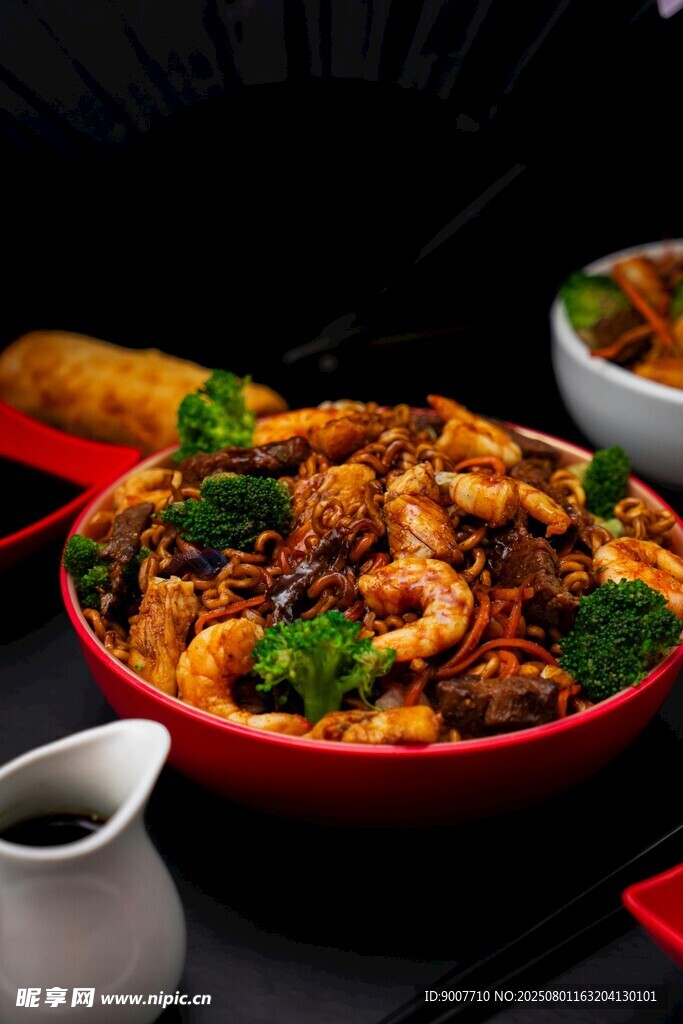 美味香辣炒鸡块