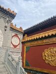 中式古建筑 精美红墙金饰