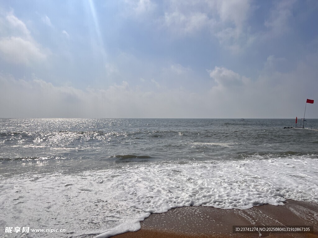 海边美景     海浪拍岸