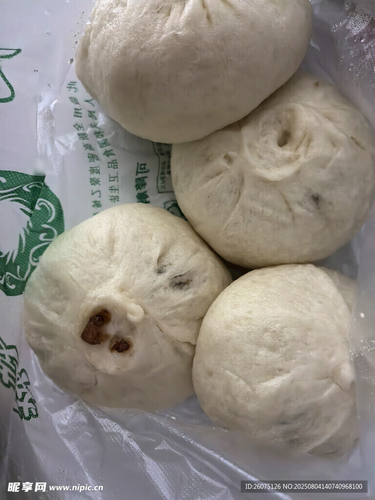 袋装白胖包子