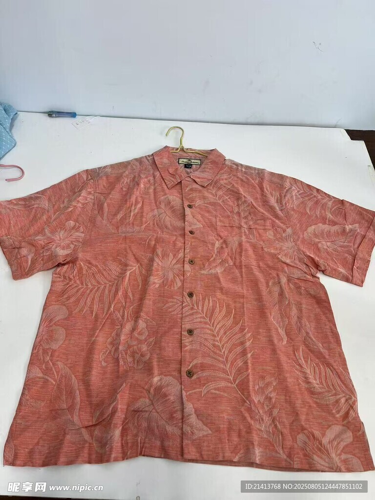 复古花纹短袖衬衫展示