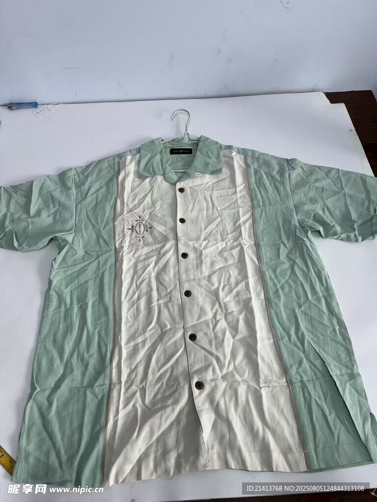 复古风绿白拼接中式上衣