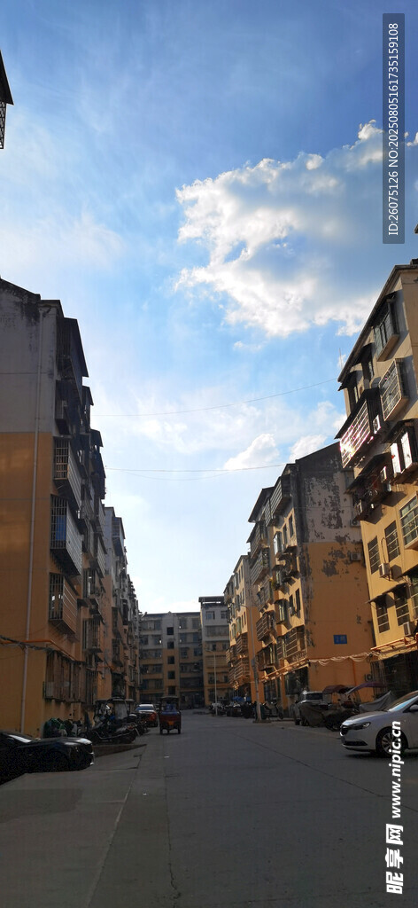 城市街道景象