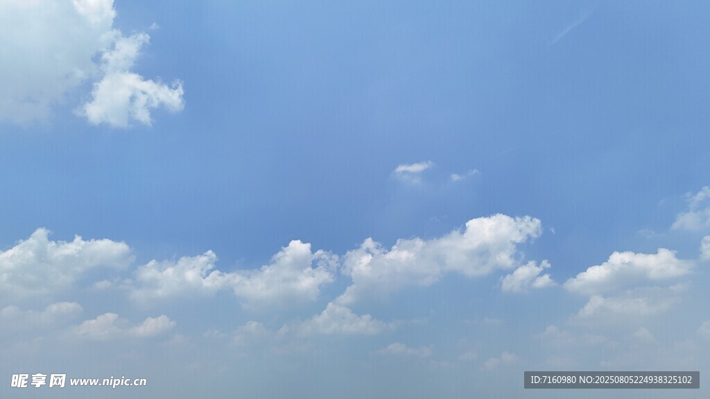 蓝天白云风景图