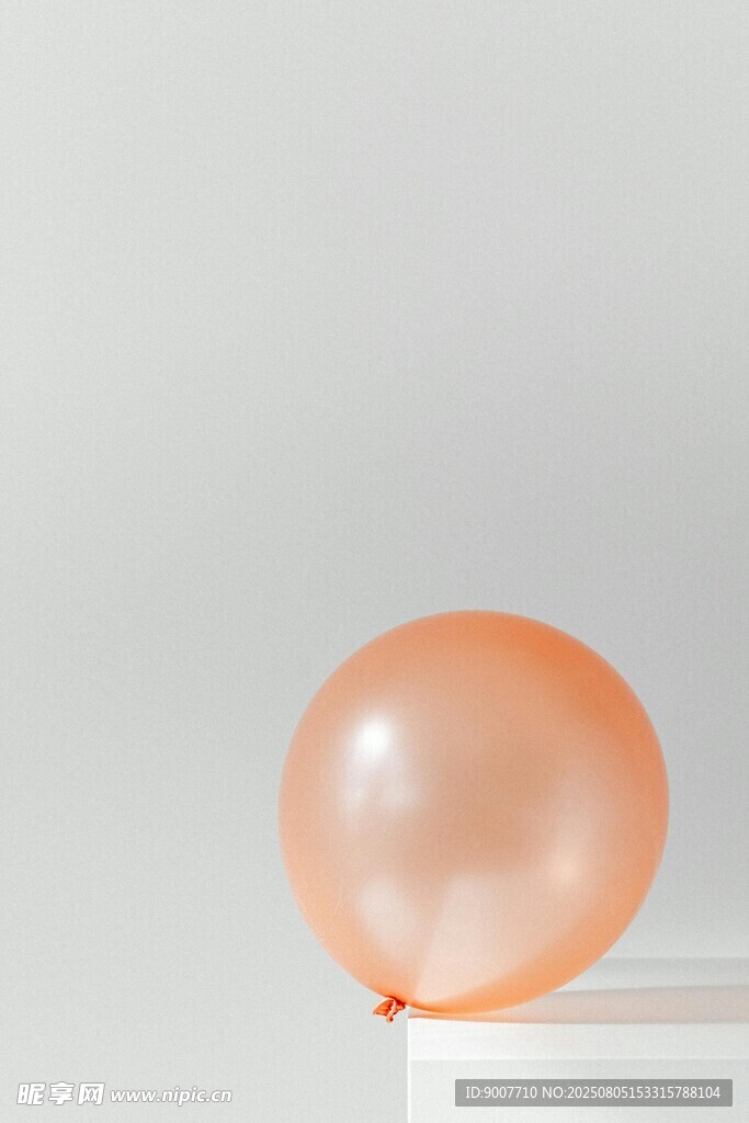 橙色气球 简约静物特写