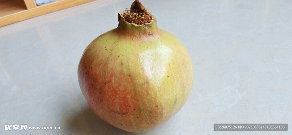 新鲜石榴特写