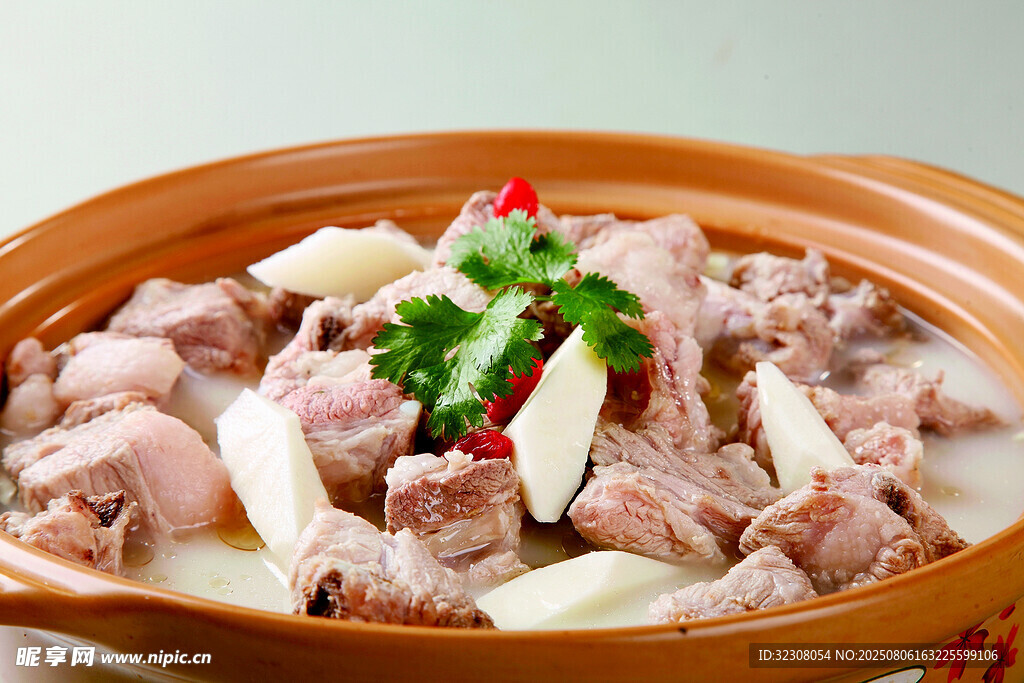 砂锅羊肉煲 