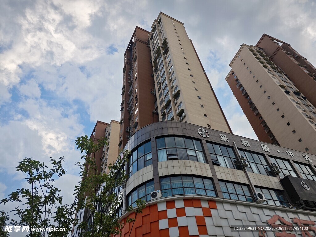 现代高层住宅建筑外观