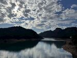 山间水库