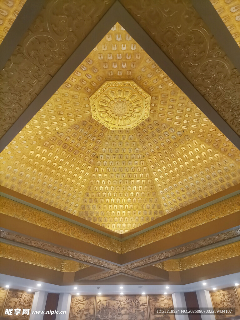 穹顶建筑