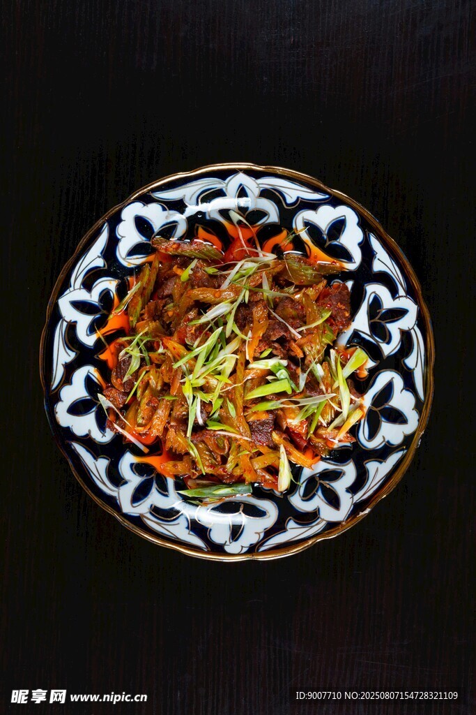 精美盘中炒时蔬