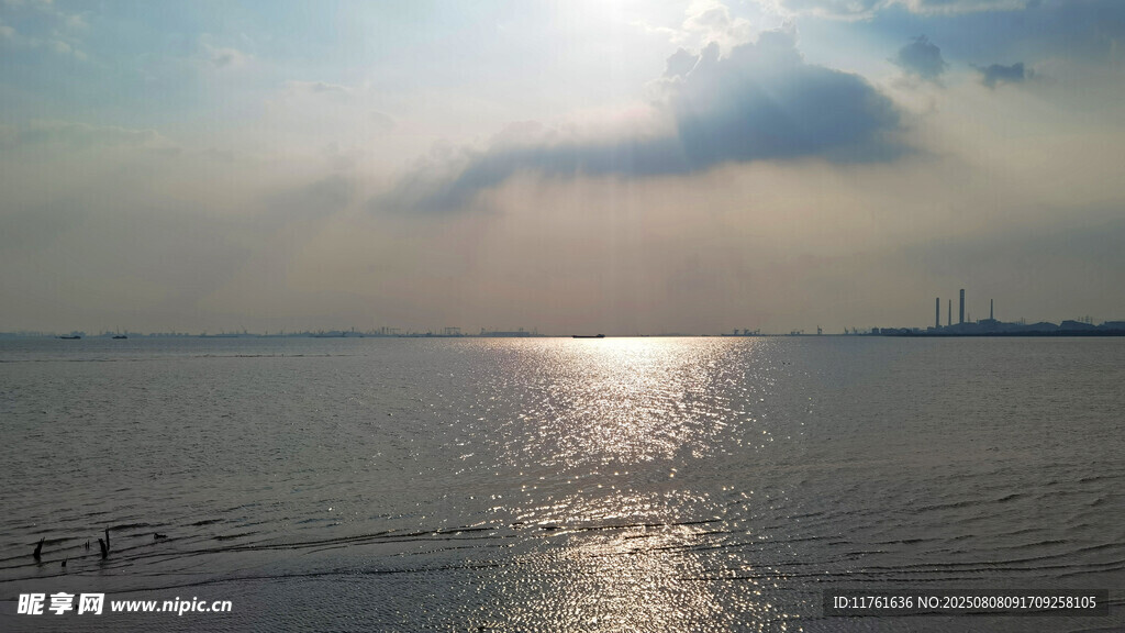 海上落日美景