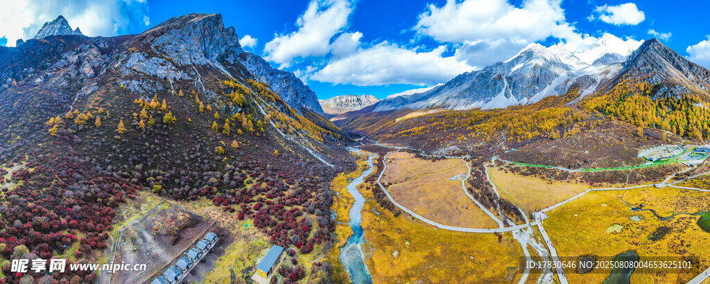 山间秀丽公路美景