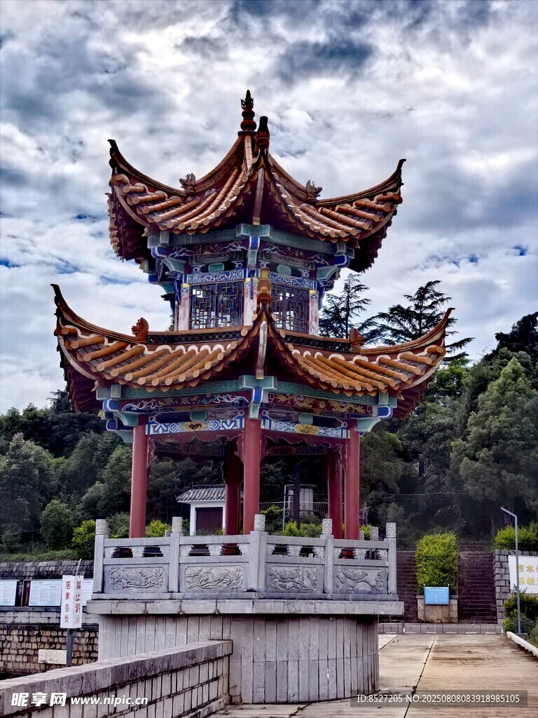 中式古亭