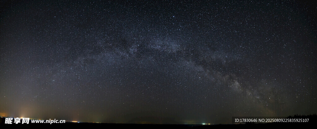 夜空下的璀璨星河
