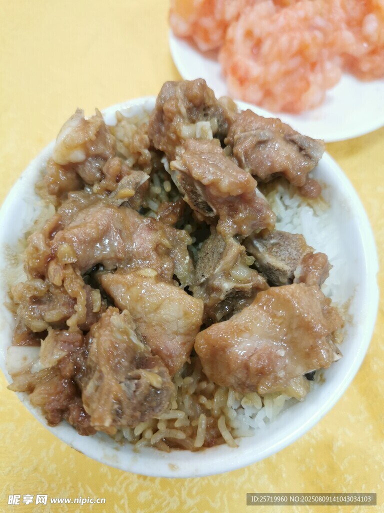 西关排骨饭