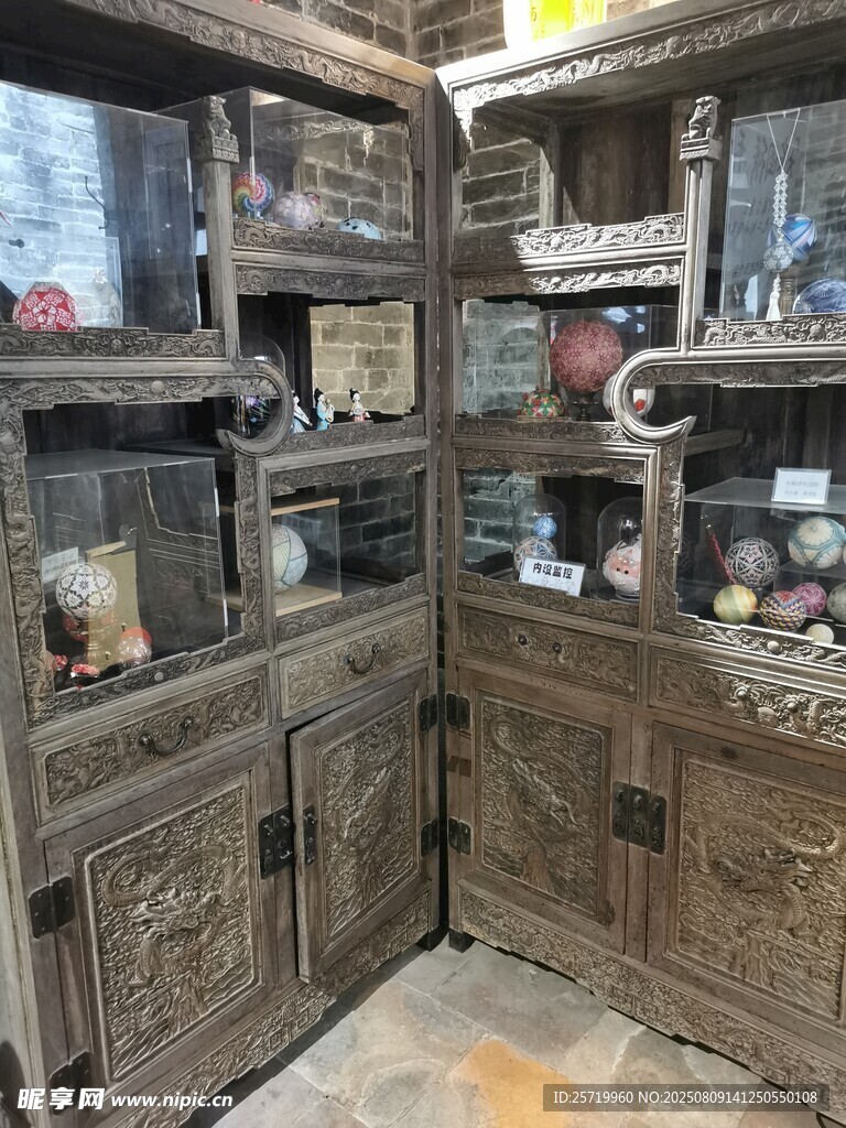 老式家具
