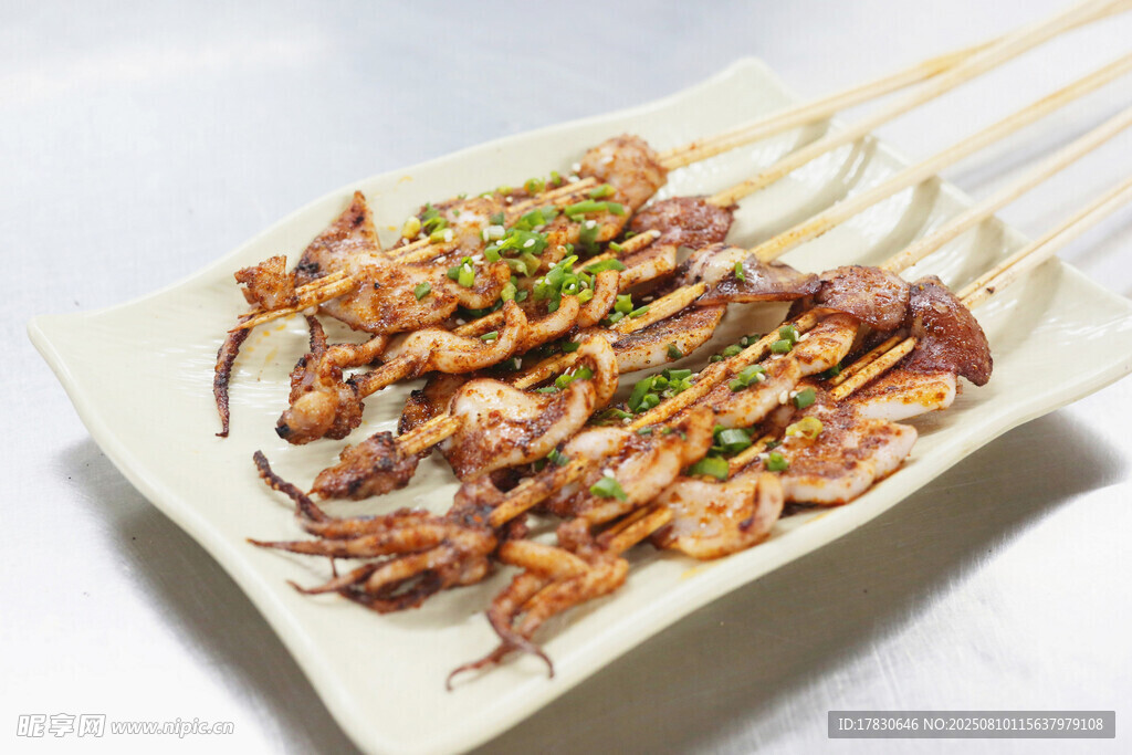 美味烤鱿鱼串