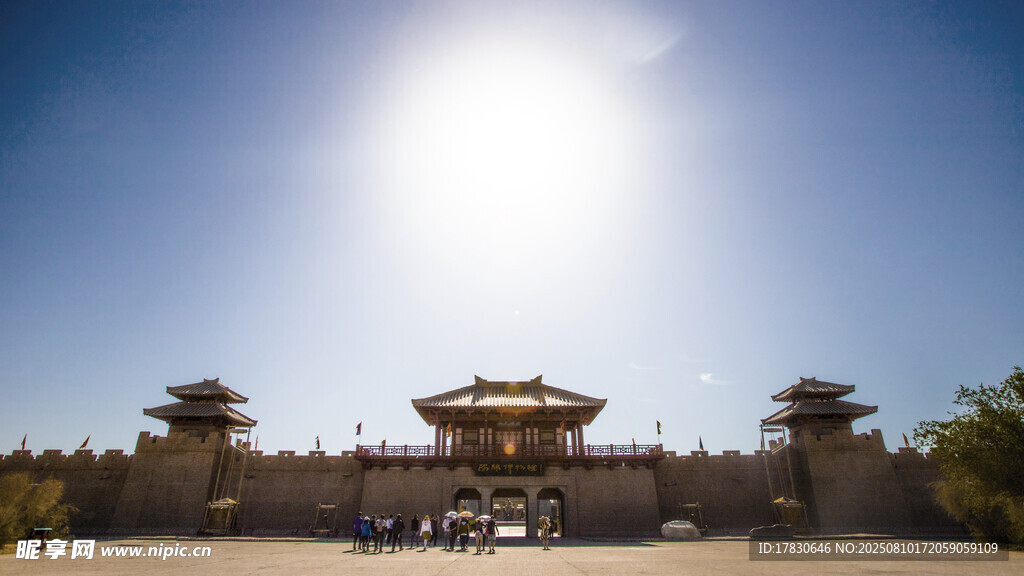 敦煌阳关景区大门