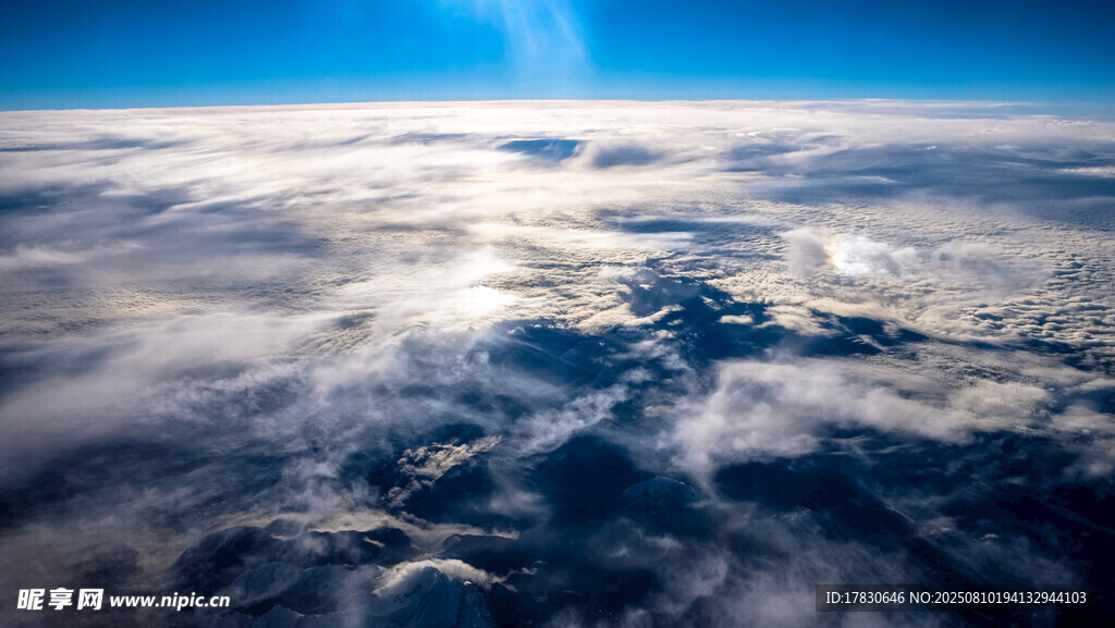 高空云海美景