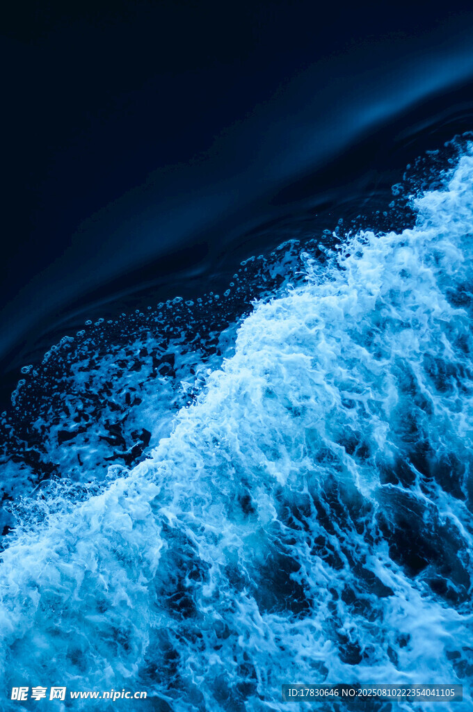 蓝色海浪特写