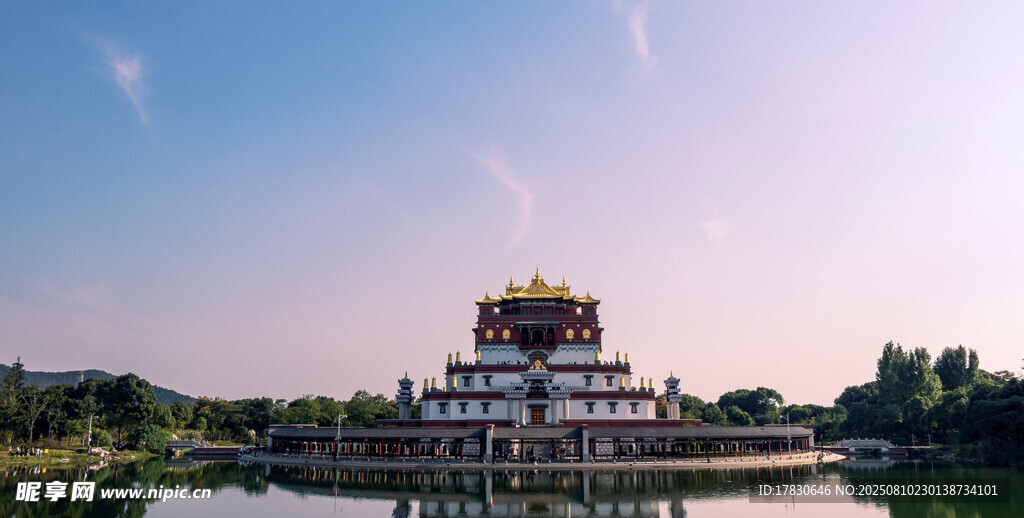 无锡灵山圣镜景区建筑