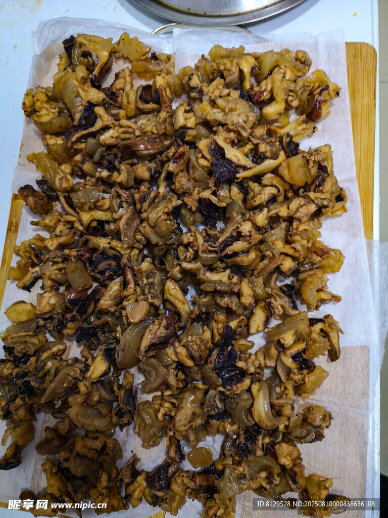 美味烘焙坚果碎