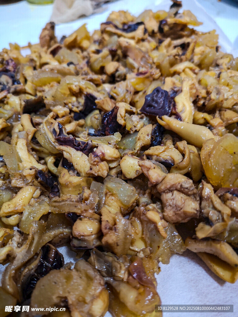 美味坚果燕麦混合物