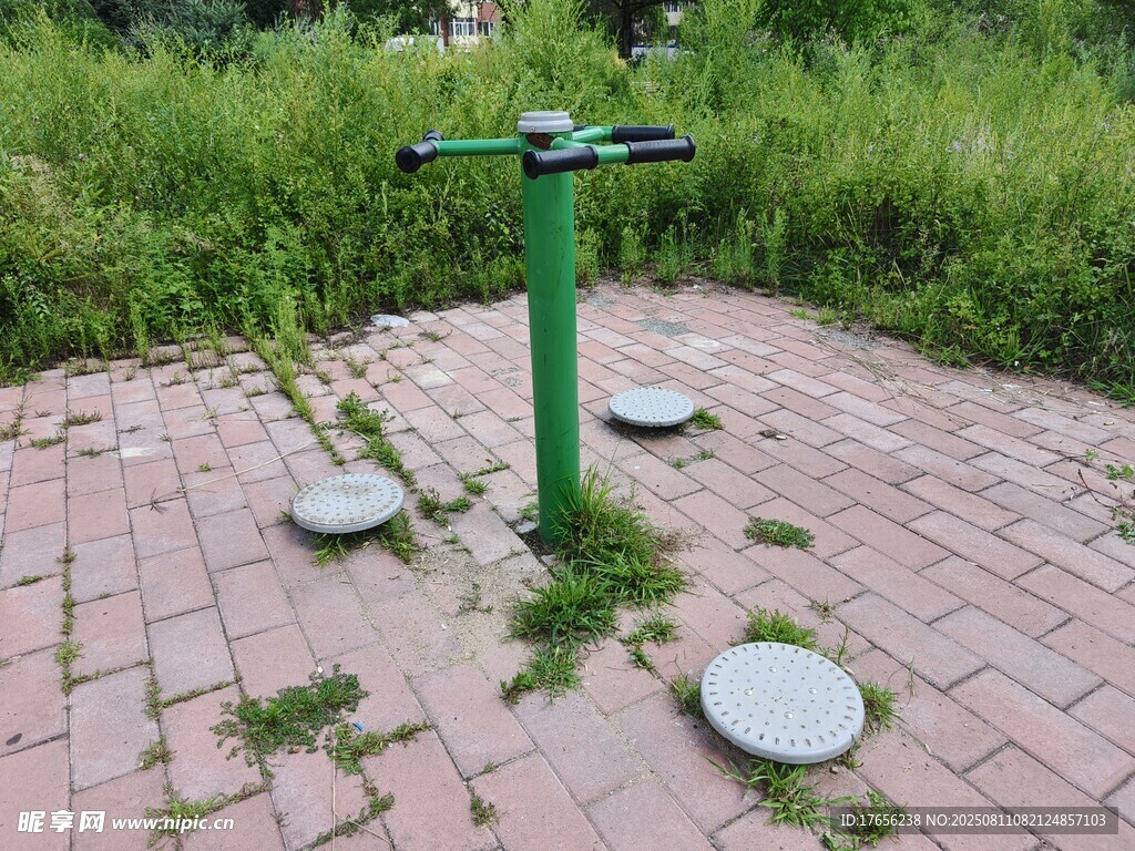 户外健身器材