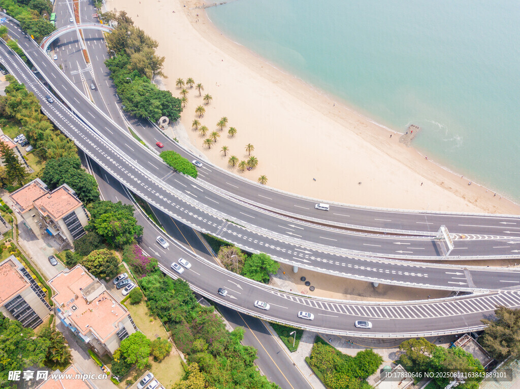 航拍厦门网红环岛路