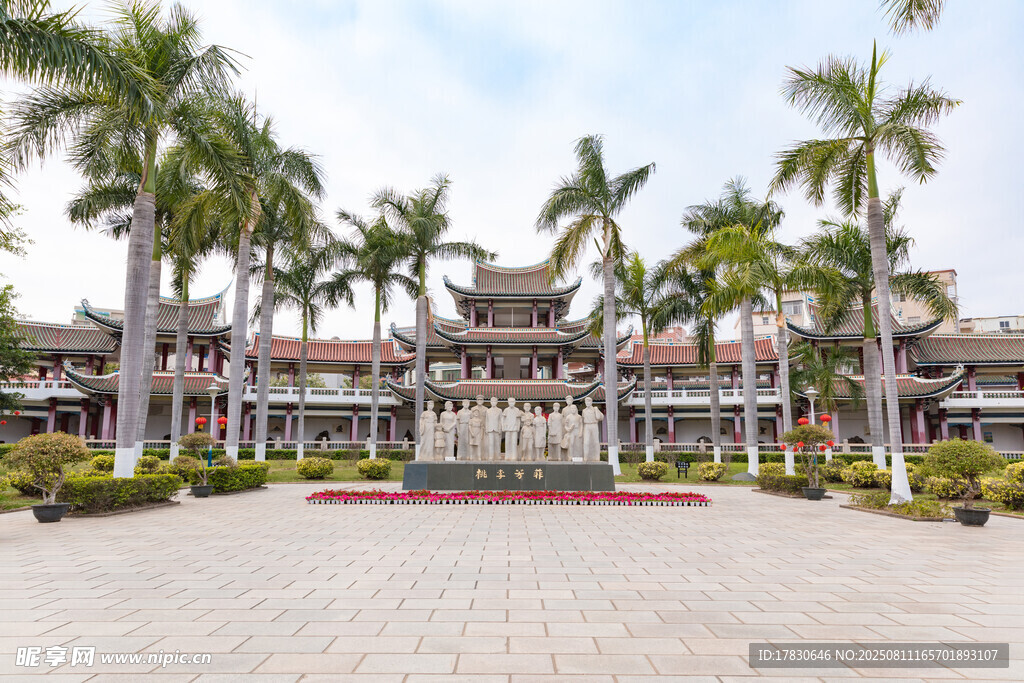 厦门嘉庚公园桃李芳菲