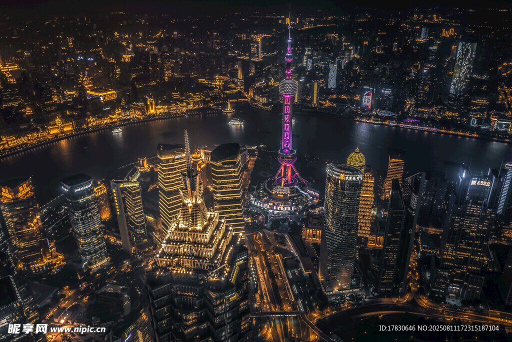 上海璀璨夜景俯瞰图