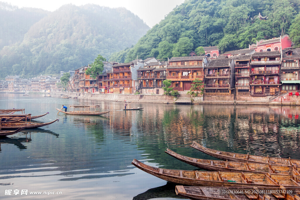 湘西水乡古镇风景如画