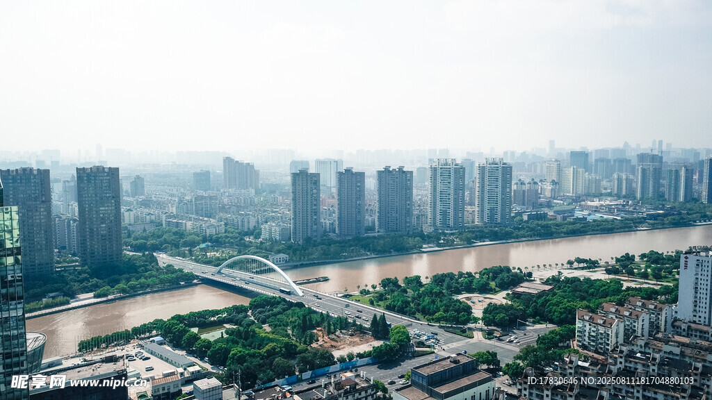 航拍宁波的城市建筑