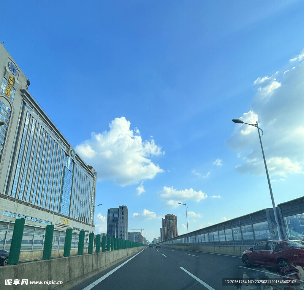城市高架路风光