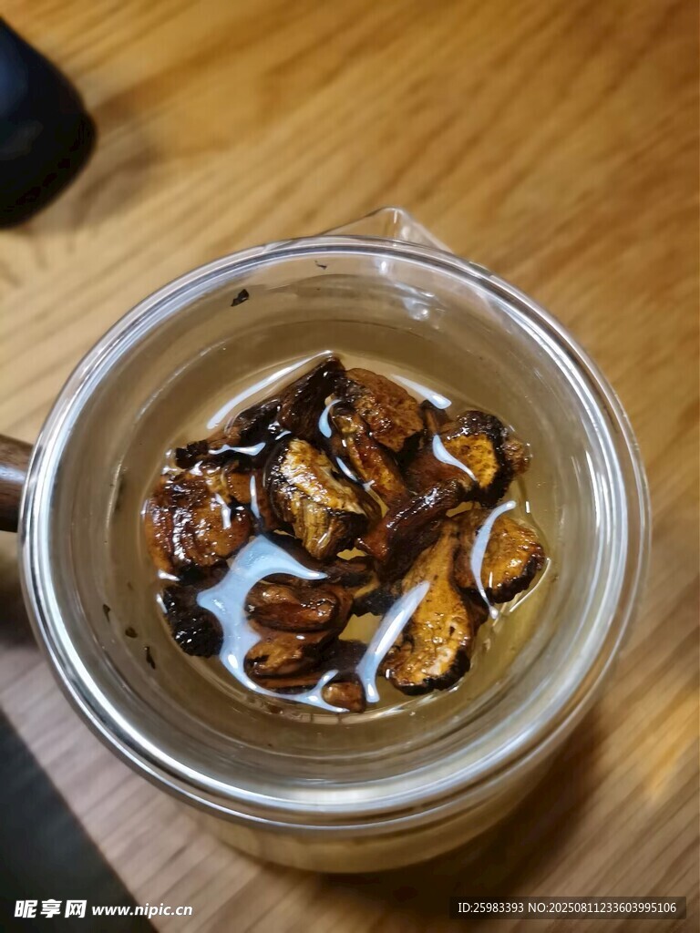 泡香菇